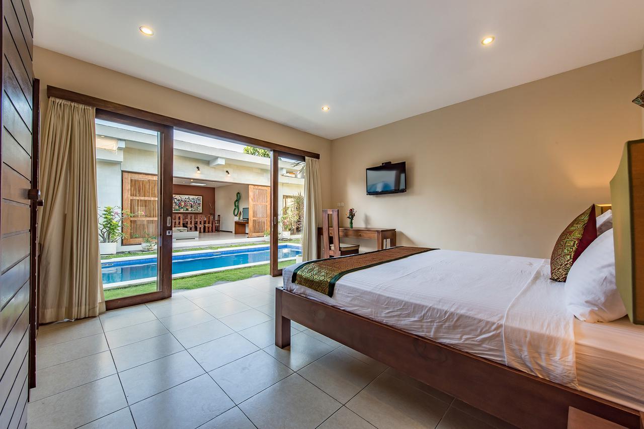 Daria * Seminyak (Bali)